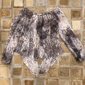 Olivaceous Off the shoulder Blouse